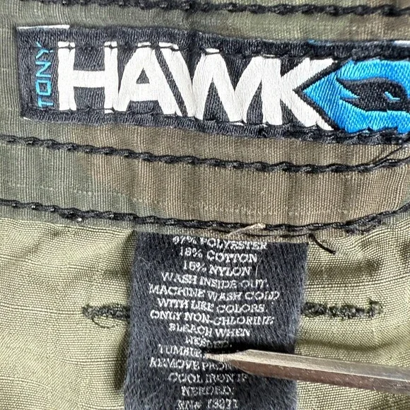 Tony Hawk Camo Cargo Shorts Mens 40 Woodland Camouflage Outdoors Skater - Picture 10 of 12